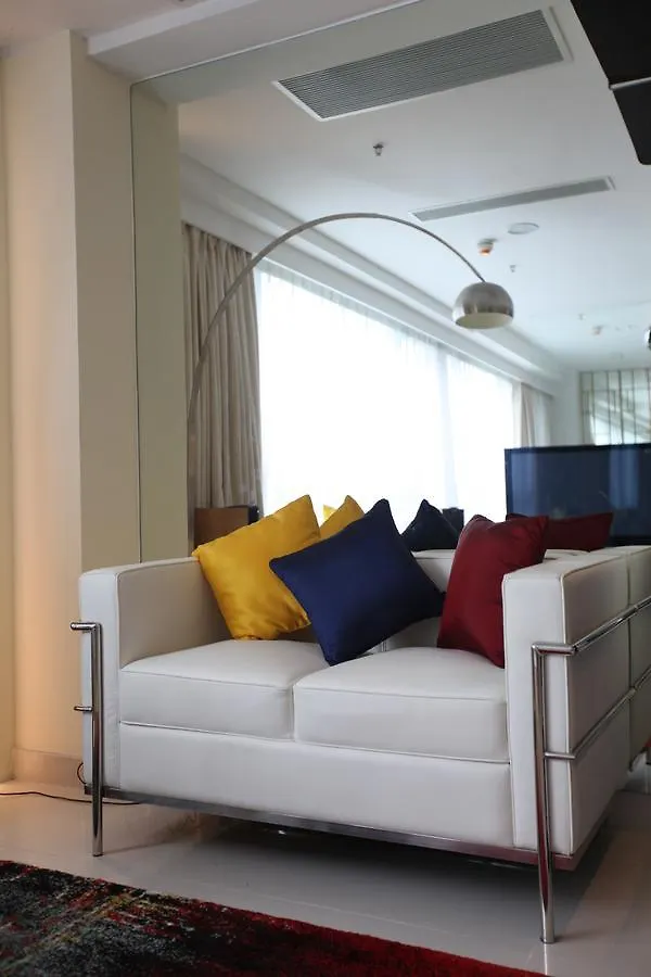Iw Hotel Hong Kong