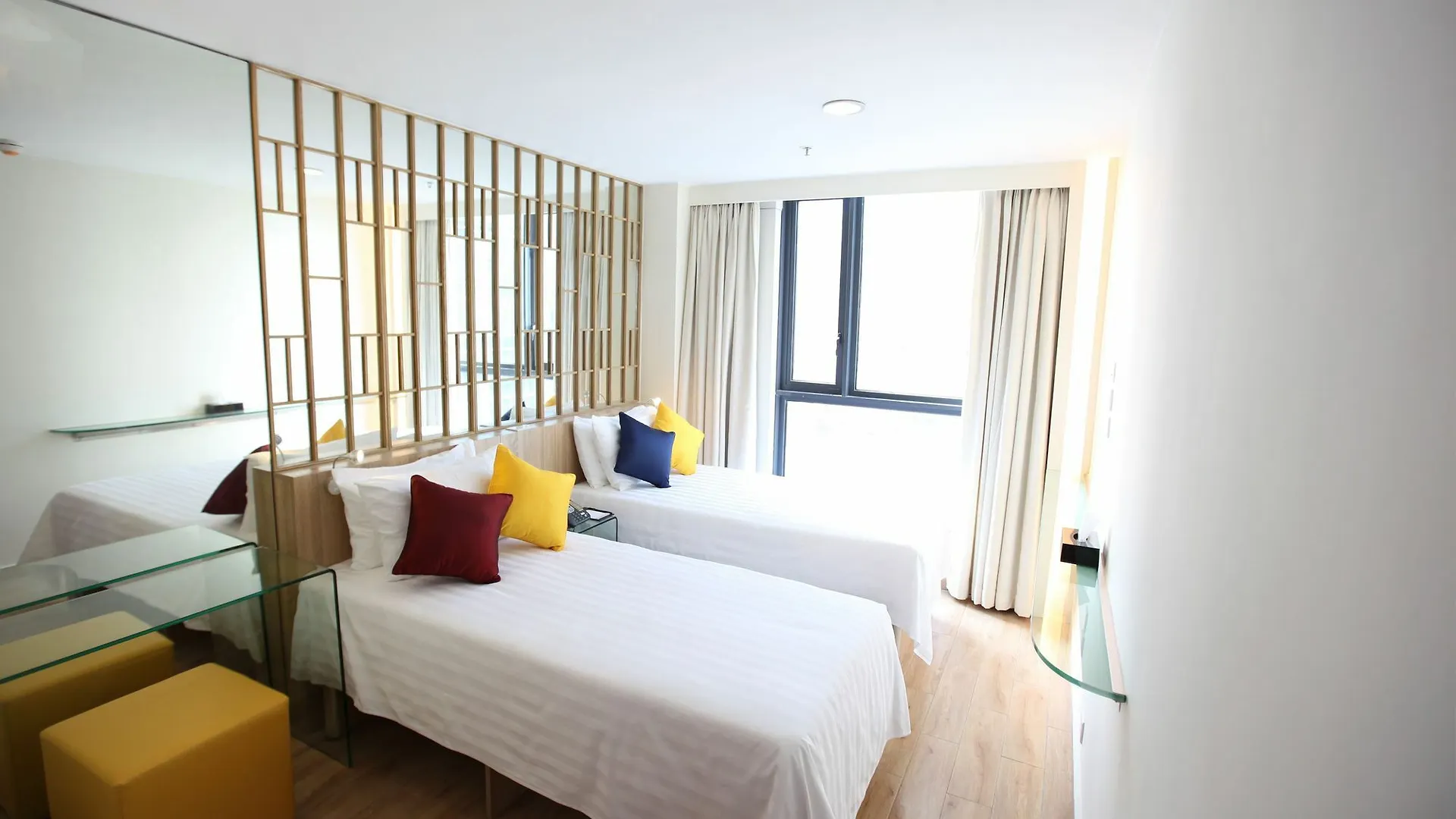 ***  Iw Hotel Hong Kong China