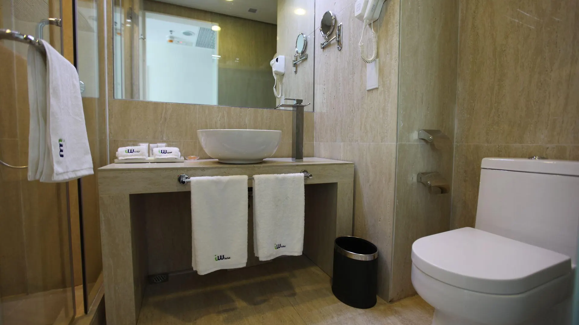 Iw Hotel Hongkong